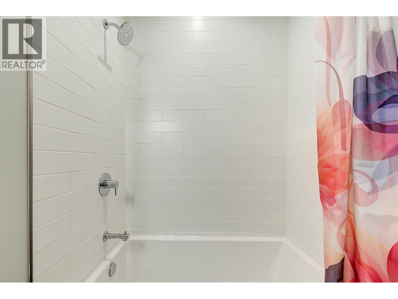 7 1940 KLO Road, Kelowna
