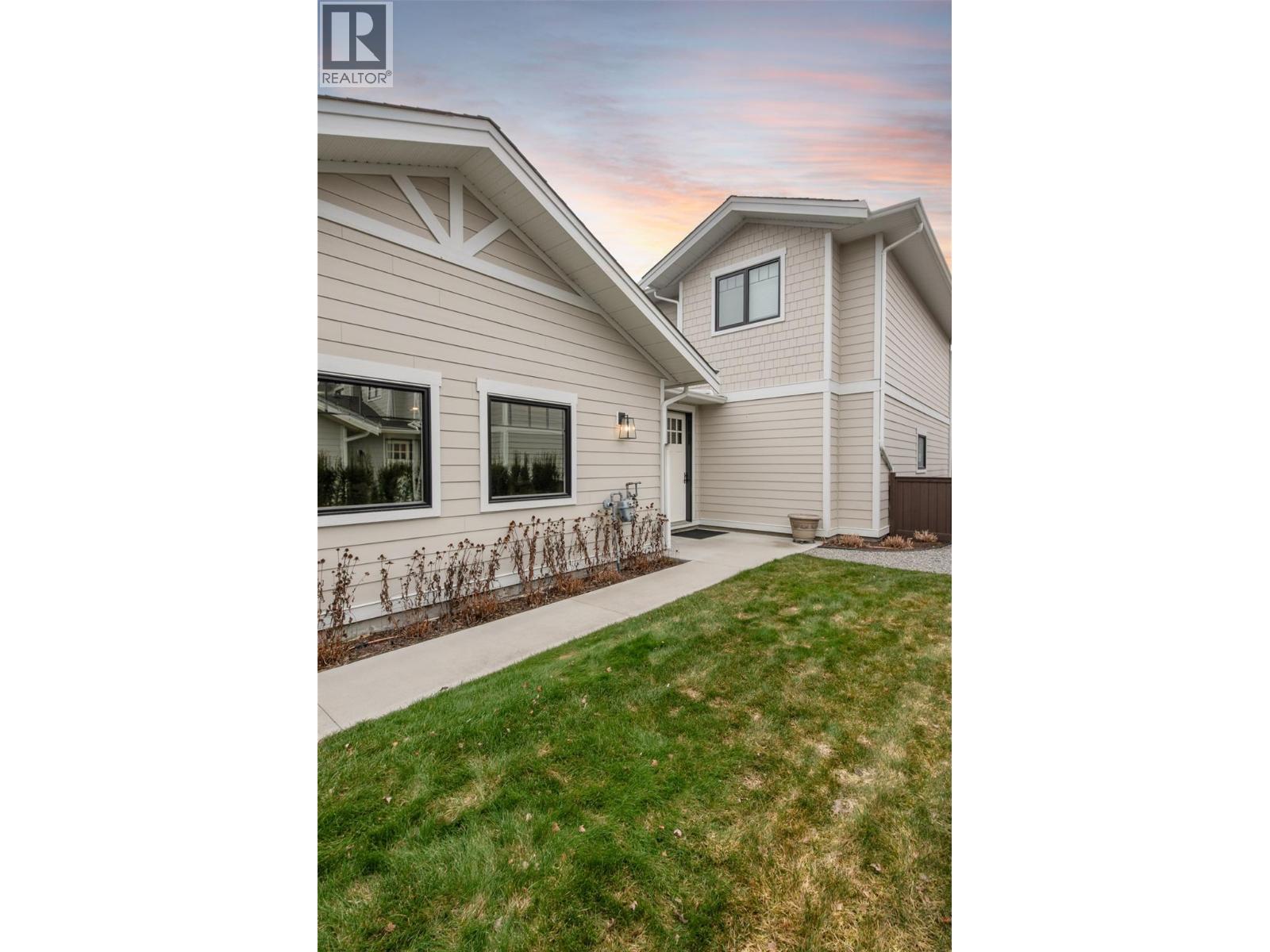 7 1940 KLO Road, Kelowna