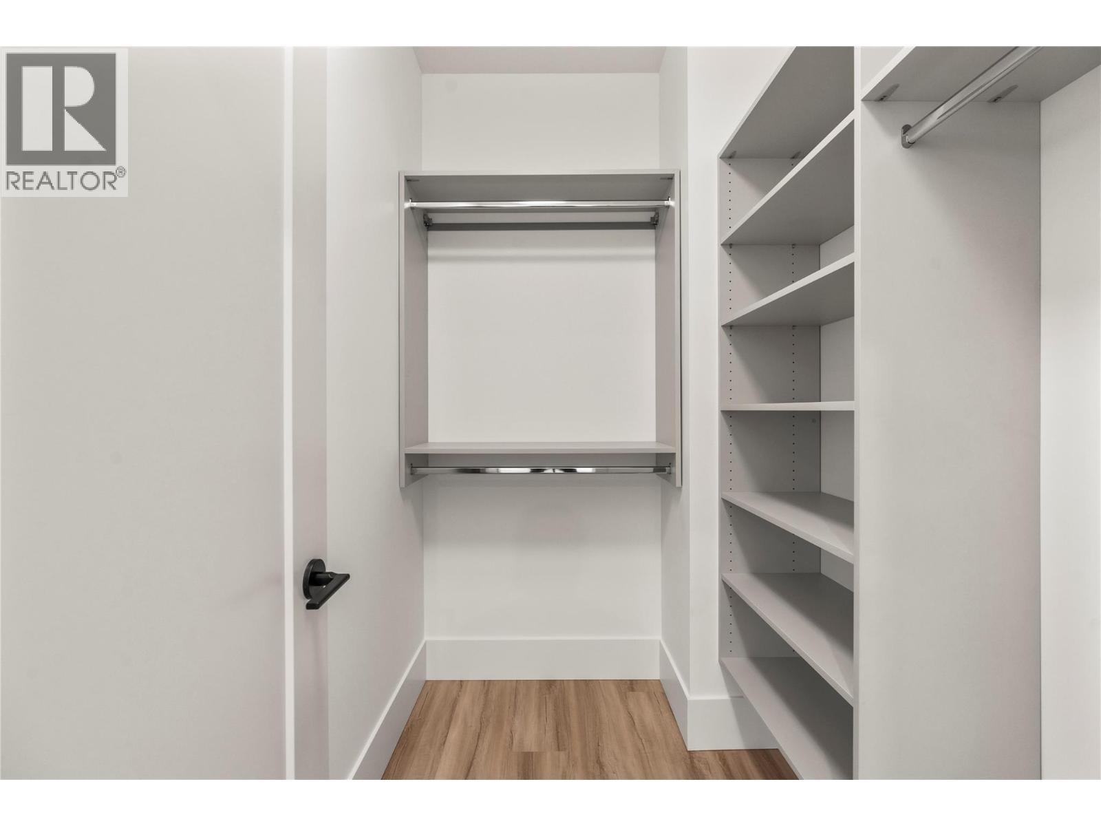  7005/7013 Manning Place, Vernon