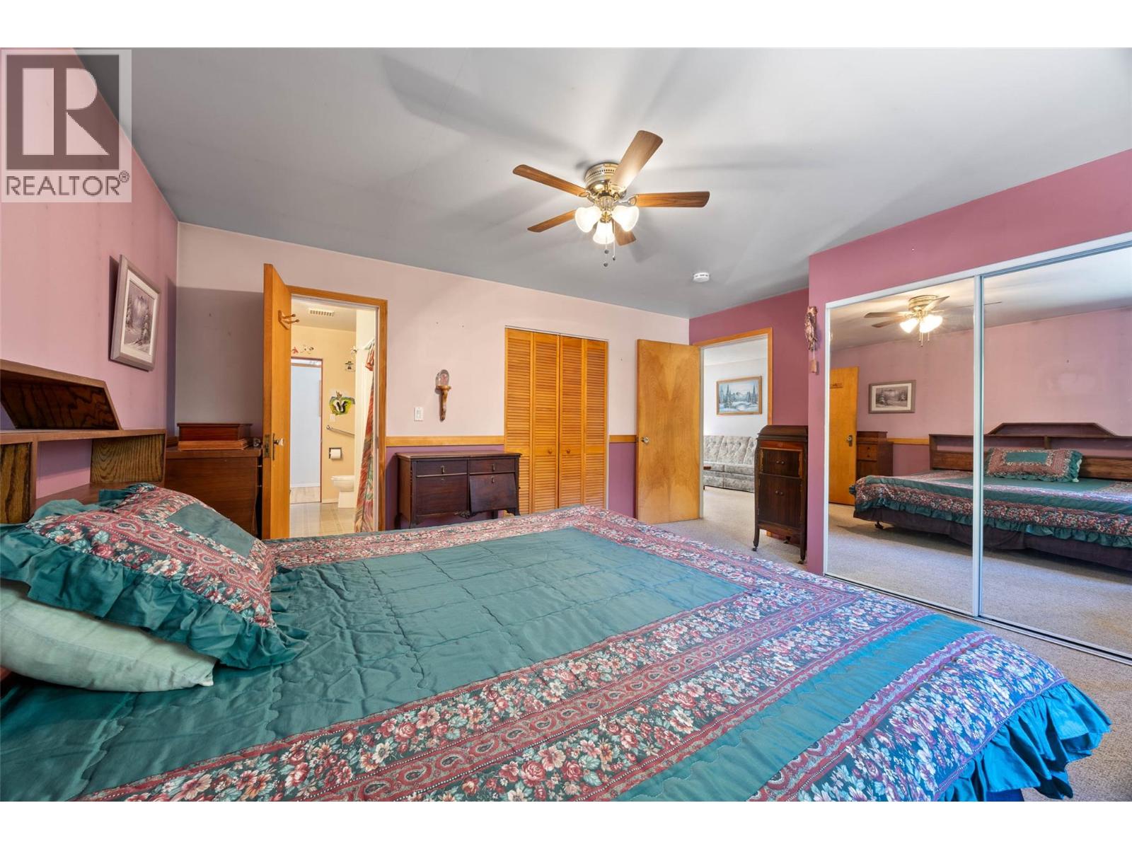 7650 Mountain Drive, Anglemont