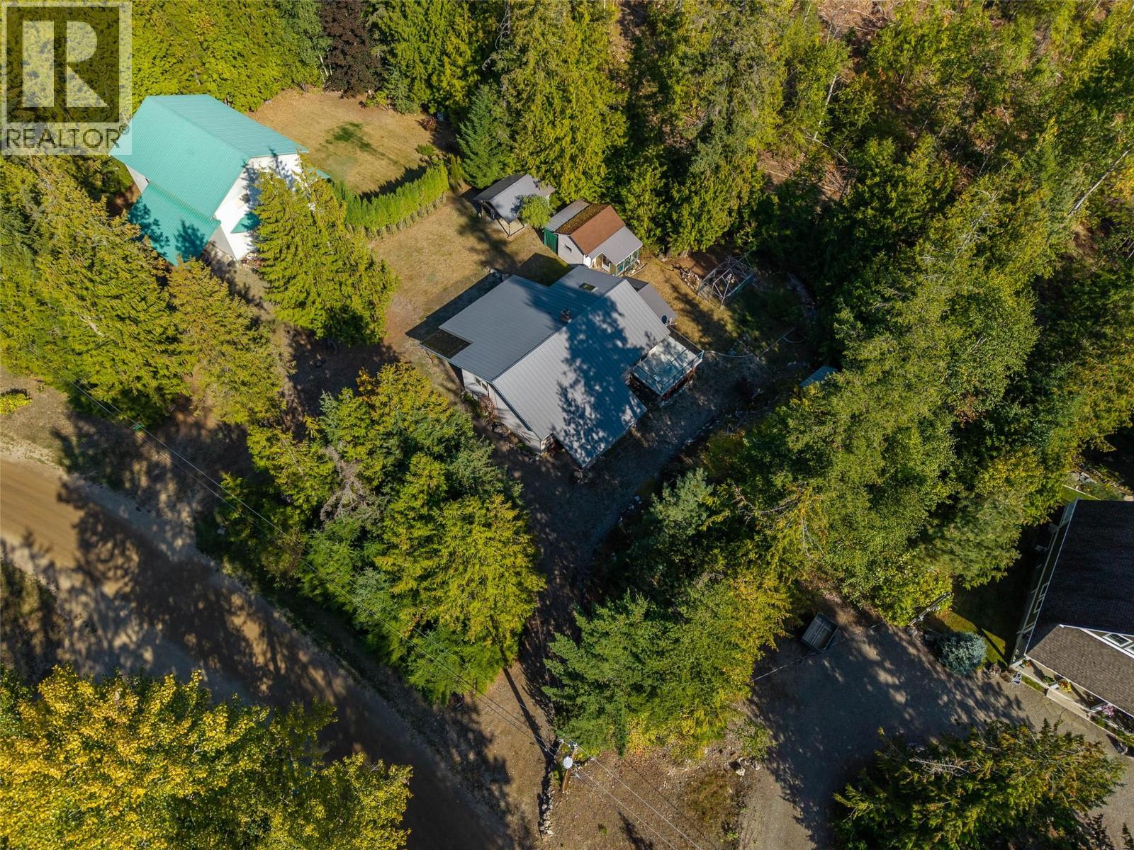 7650 Mountain Drive, Anglemont