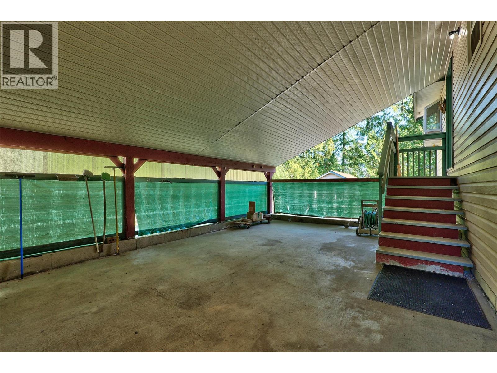 7650 Mountain Drive, Anglemont