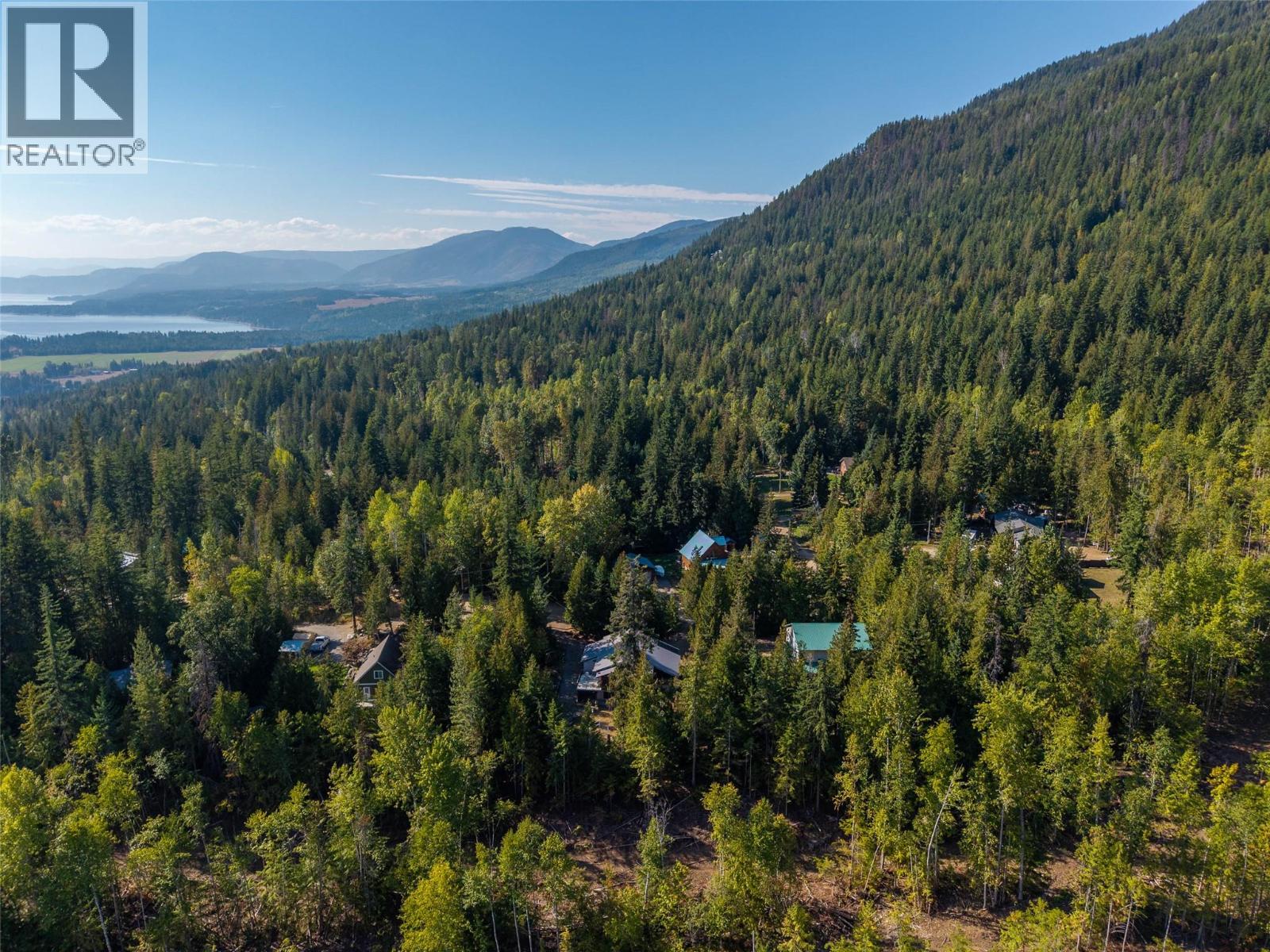 7650 Mountain Drive, Anglemont