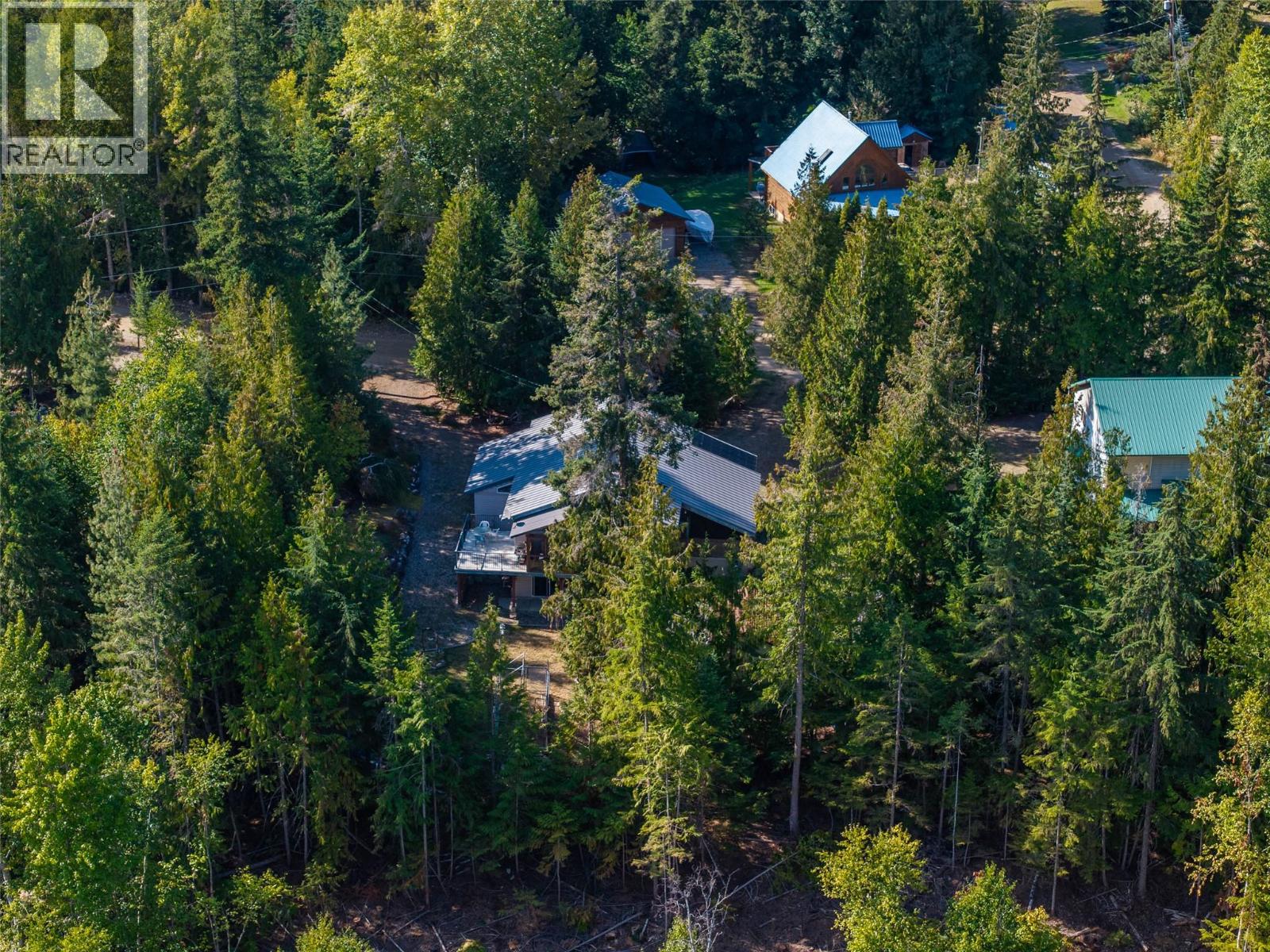 7650 Mountain Drive, Anglemont
