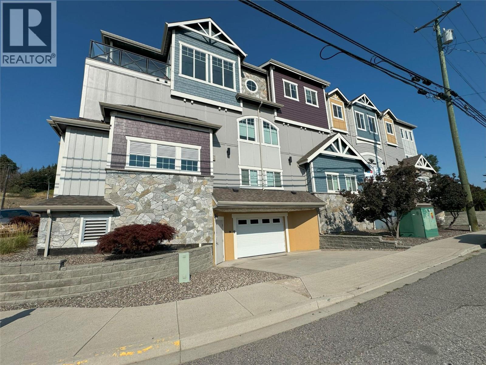  10564 Powley Court, Lake Country