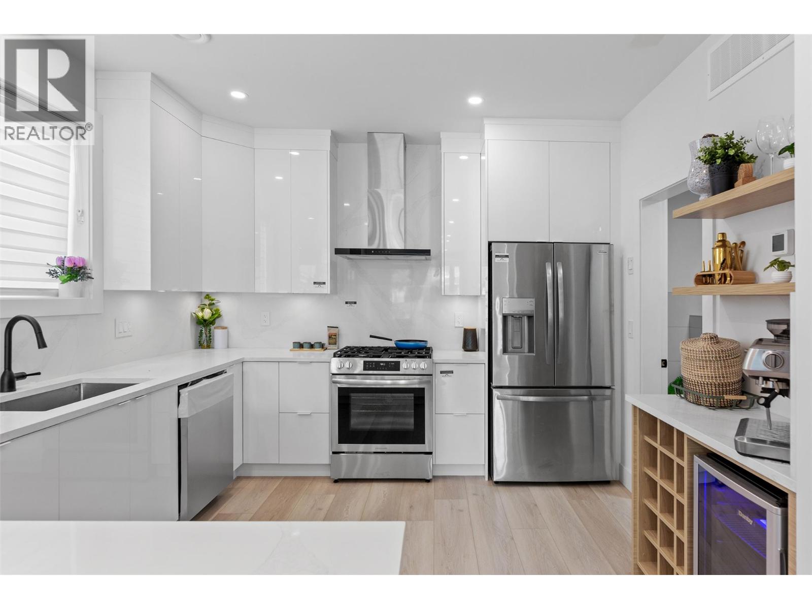 2 787 Lawson Avenue, Kelowna