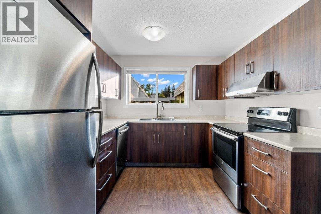  567 24 Street Northeast, Salmon Arm