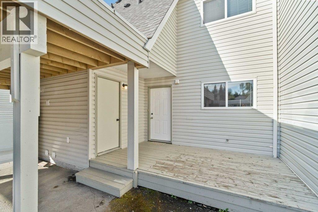  567 24 Street Northeast, Salmon Arm