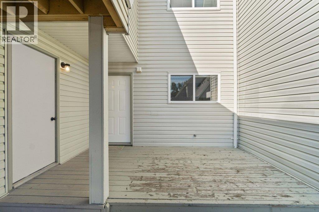  567 24 Street Northeast, Salmon Arm
