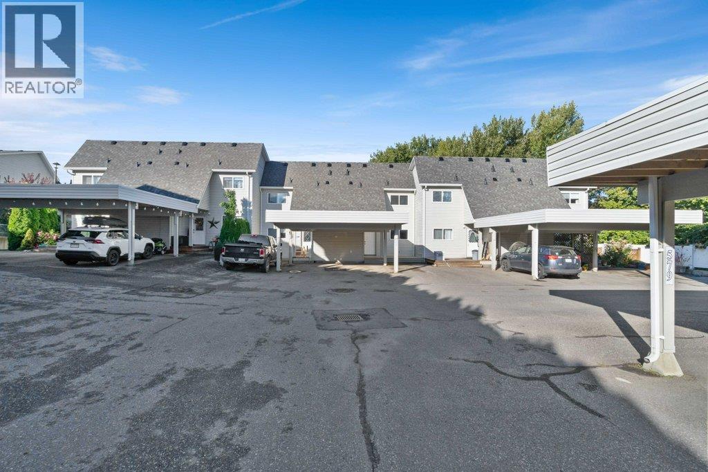  567 24 Street Northeast, Salmon Arm