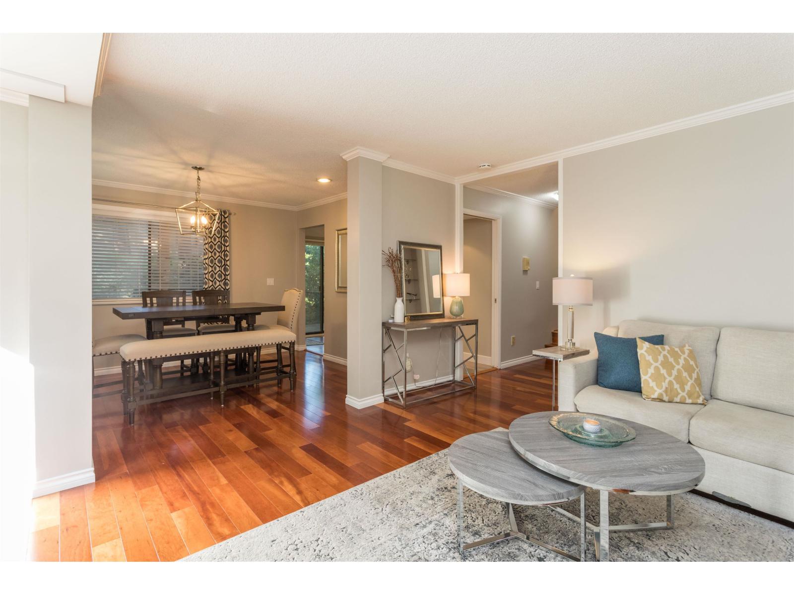 103 12743 16 AVENUE, Surrey