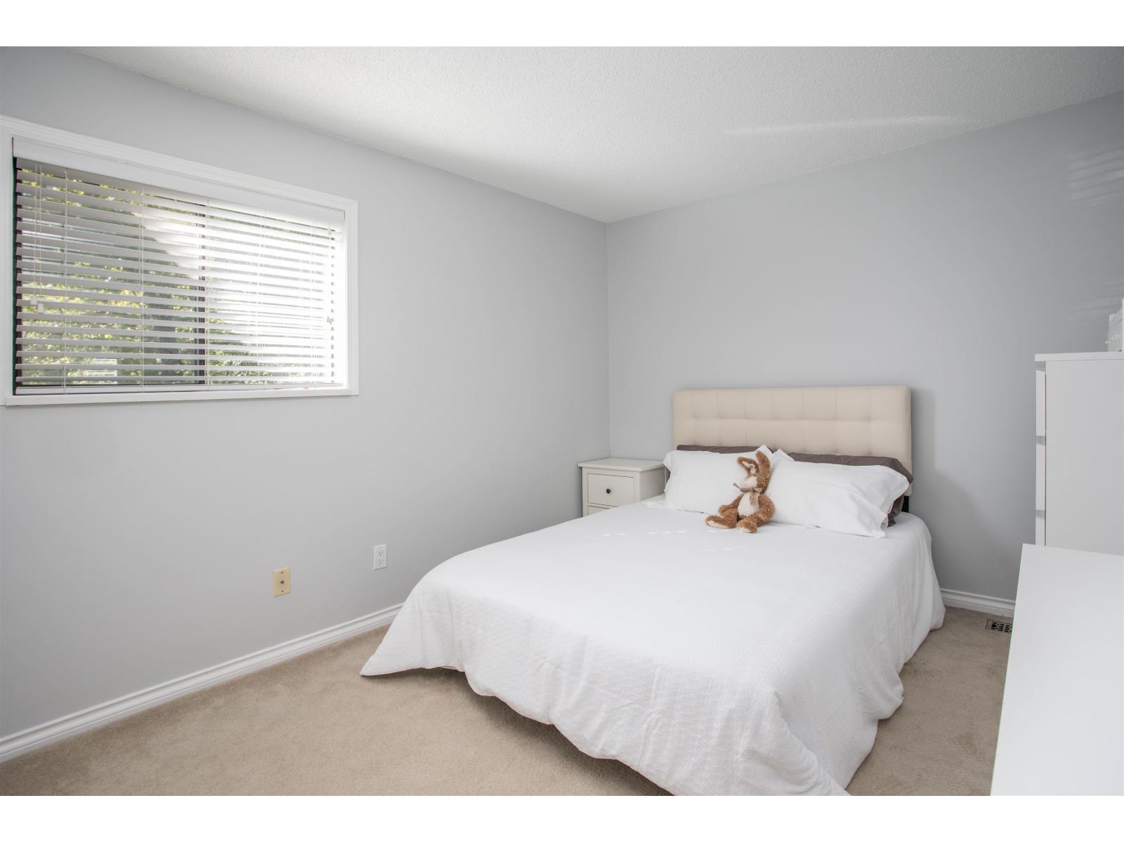103 12743 16 AVENUE, Surrey