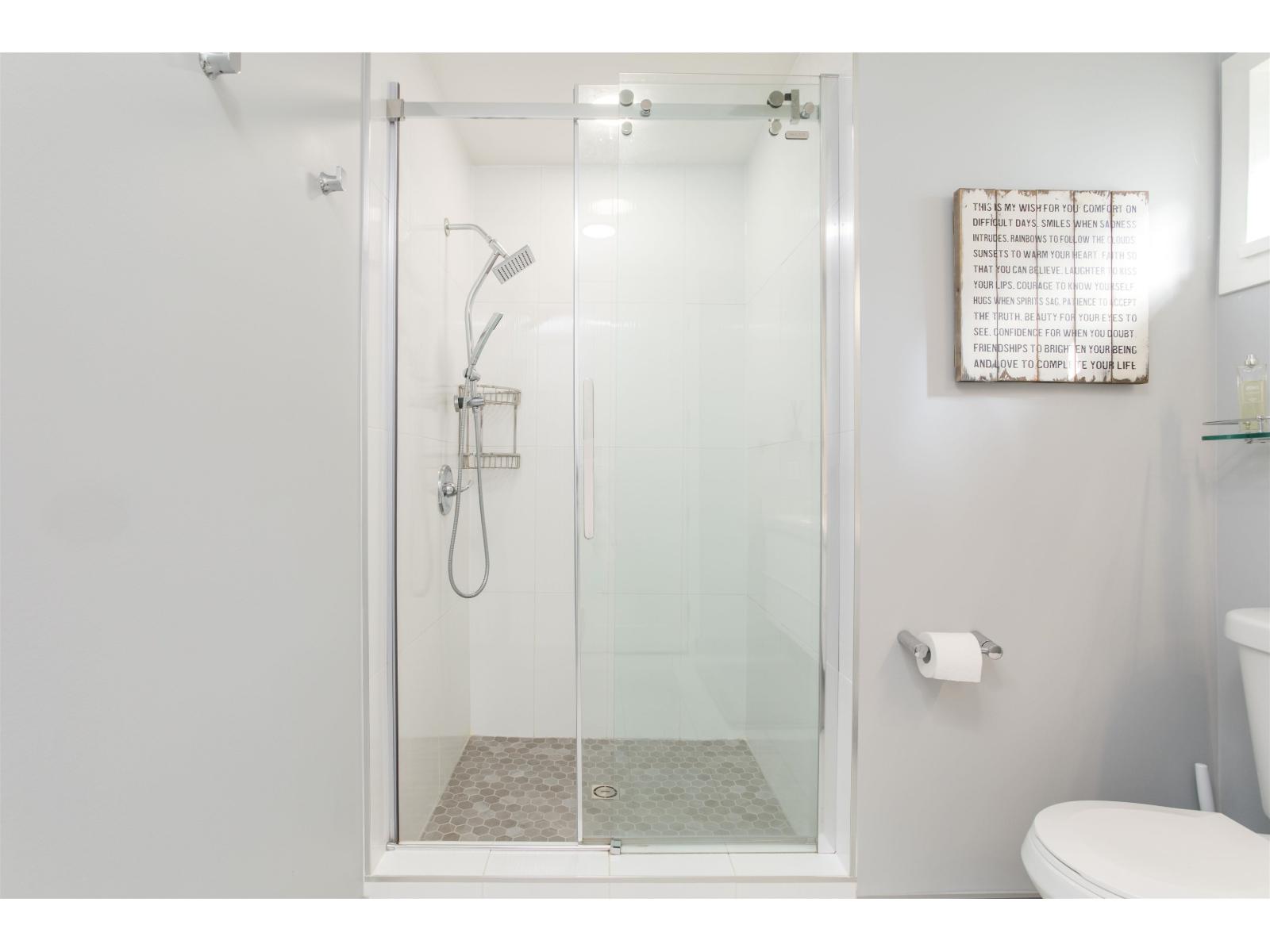 103 12743 16 AVENUE, Surrey