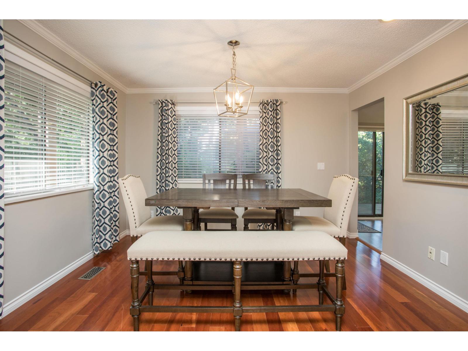 103 12743 16 AVENUE, Surrey