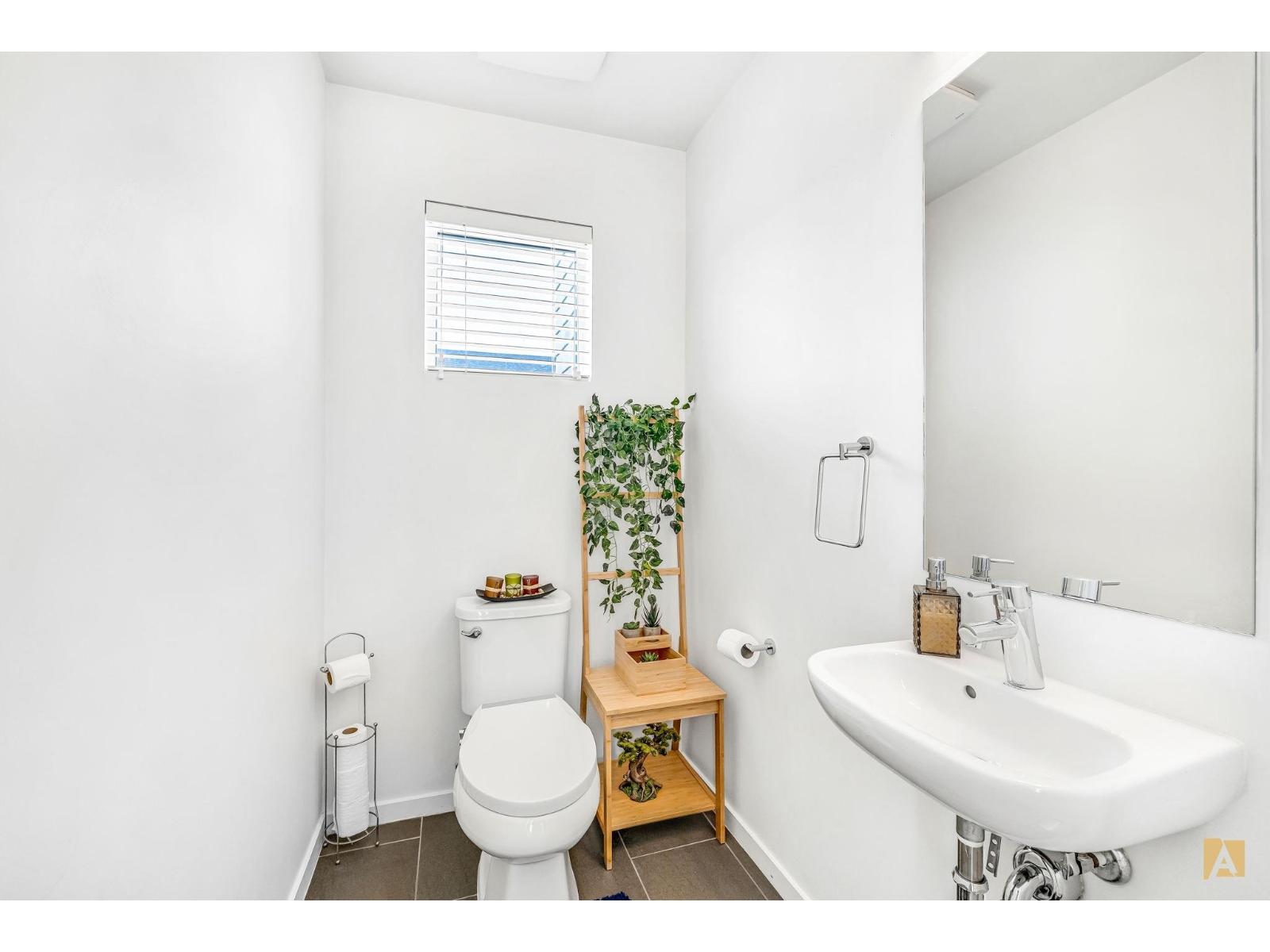 132 8130 136A STREET, Surrey