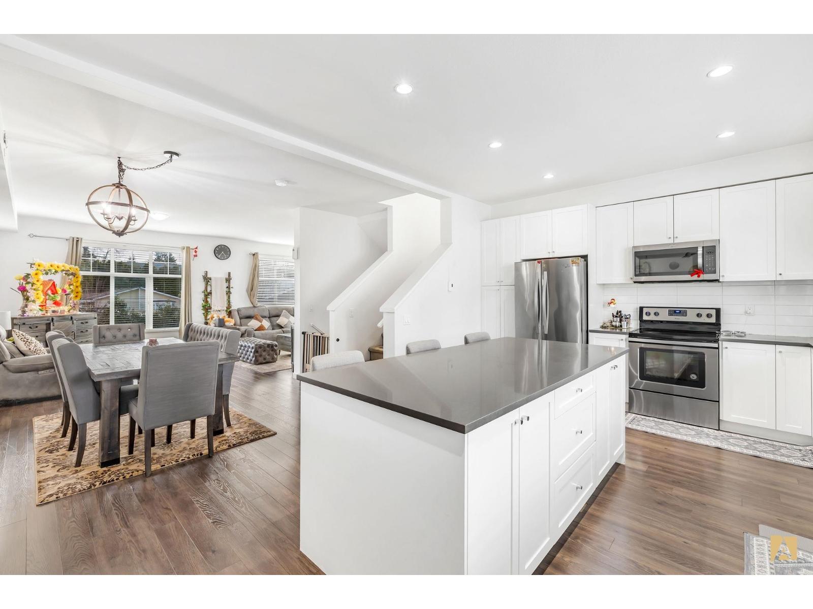 132 8130 136A STREET, Surrey