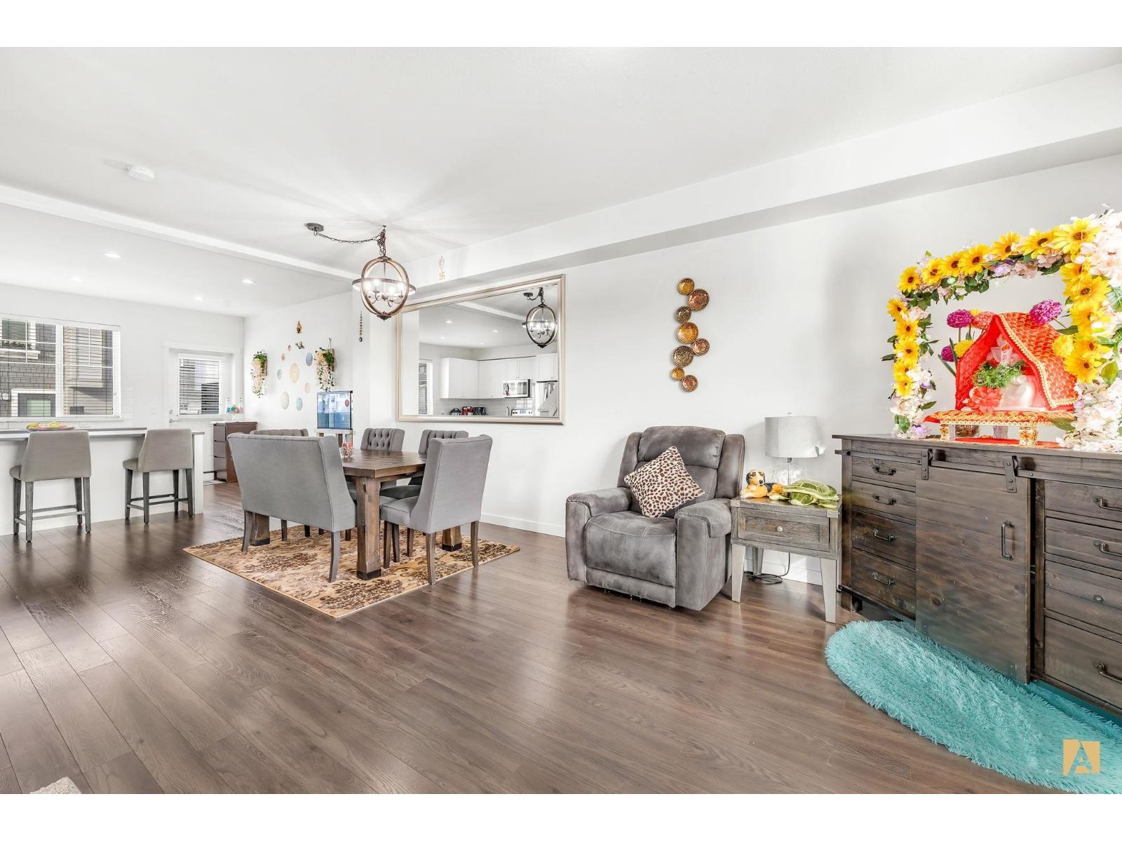 132 8130 136A STREET, Surrey