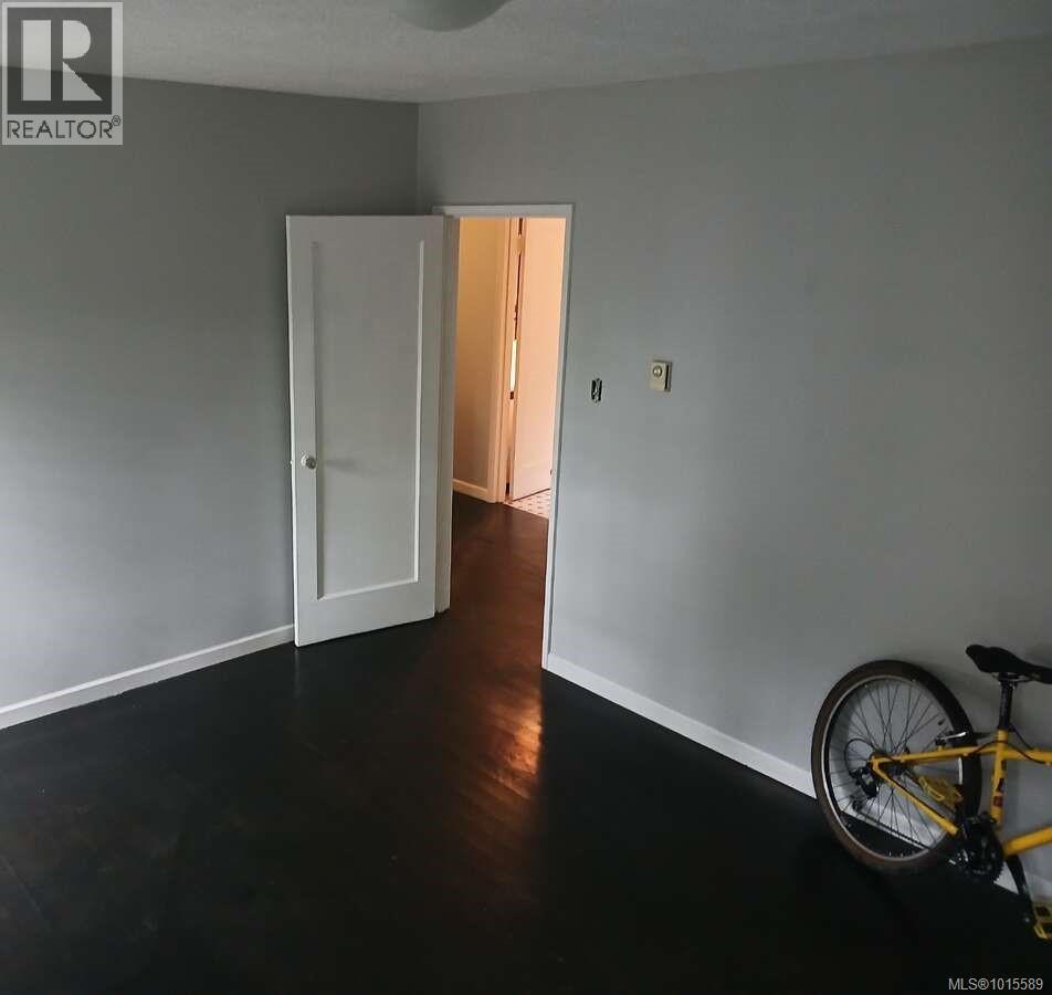 2120 Byron St, Oak Bay
