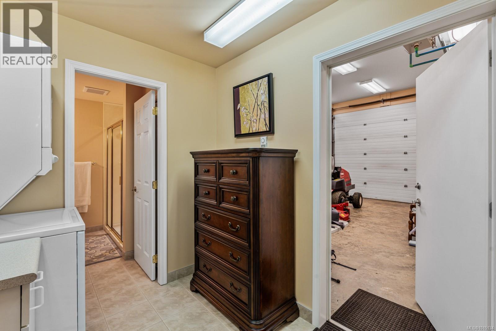  5583 Medberry Close, Sooke
