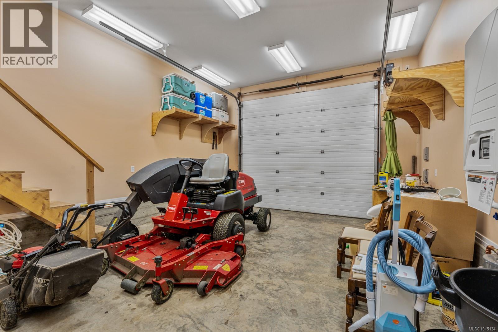  5583 Medberry Close, Sooke