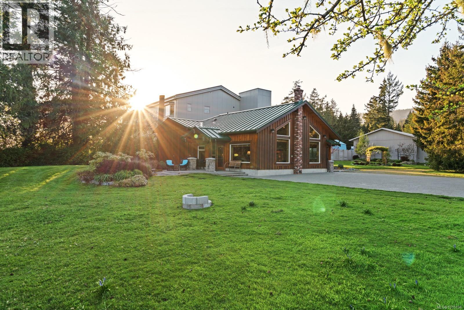  5583 Medberry Close, Sooke