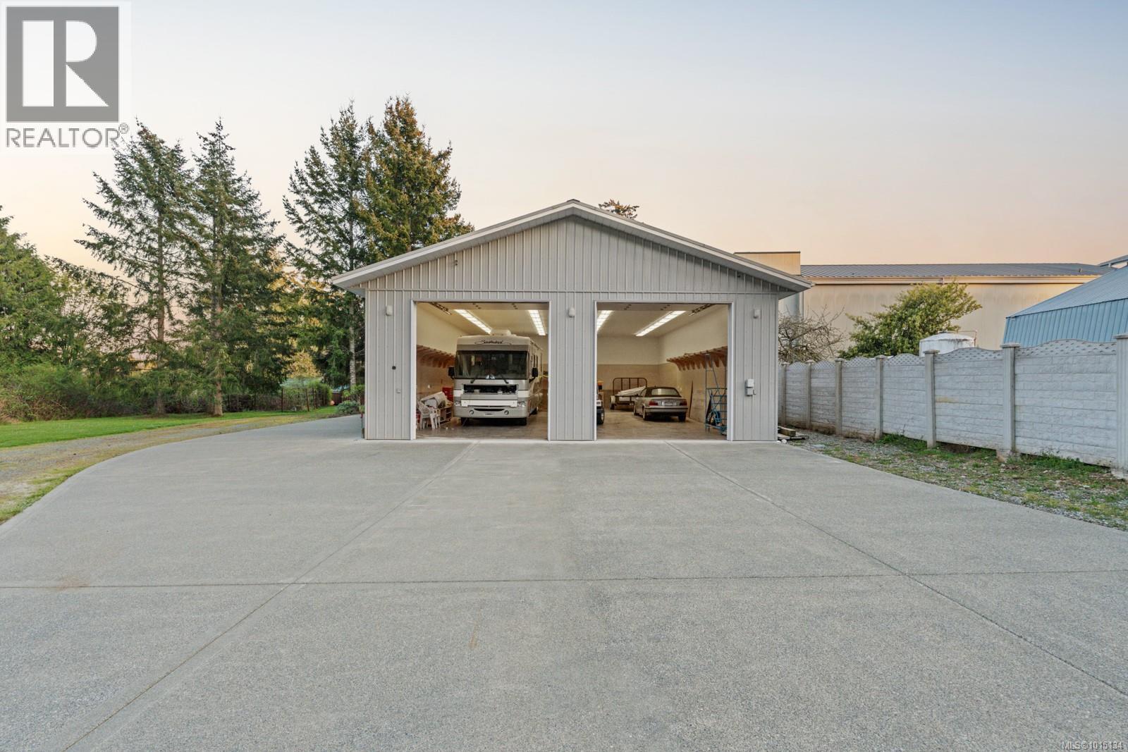  5583 Medberry Close, Sooke
