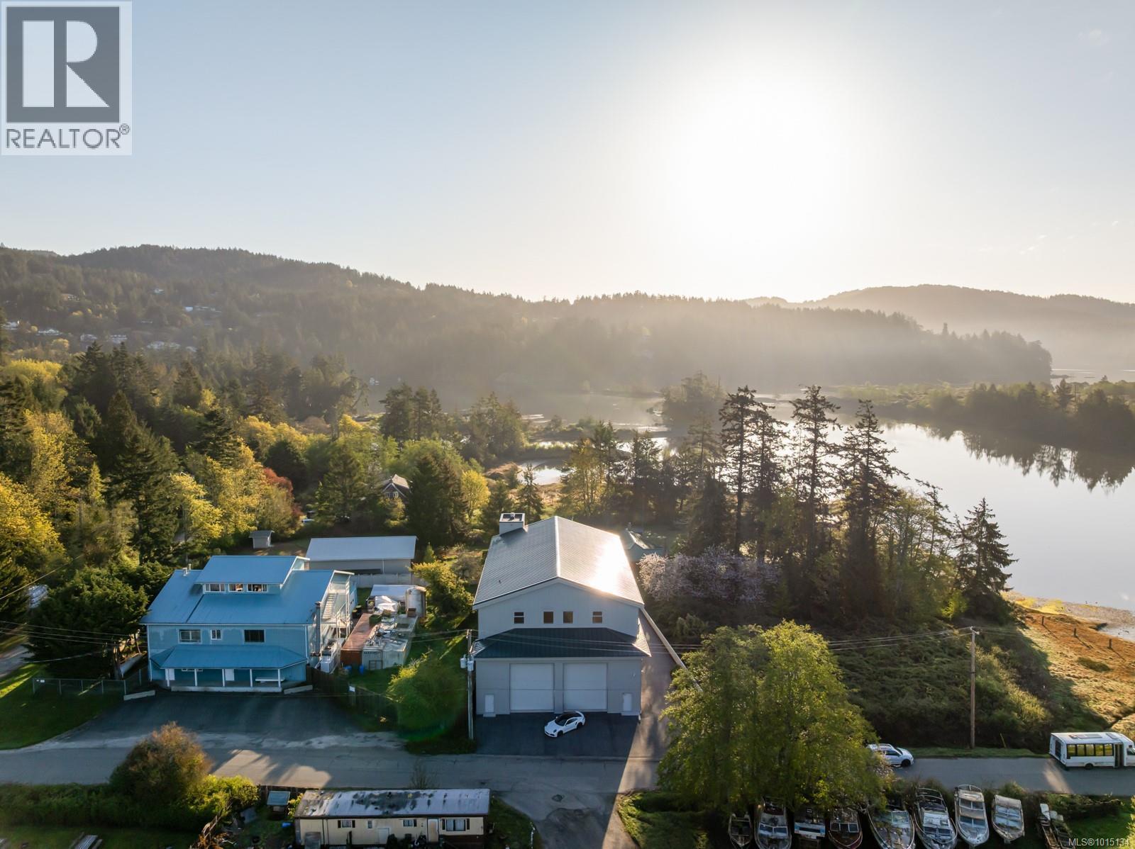  5583 Medberry Close, Sooke