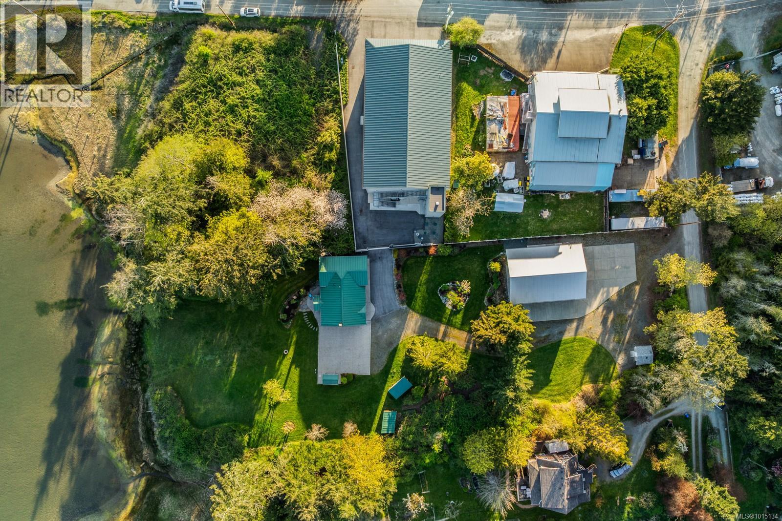  5583 Medberry Close, Sooke