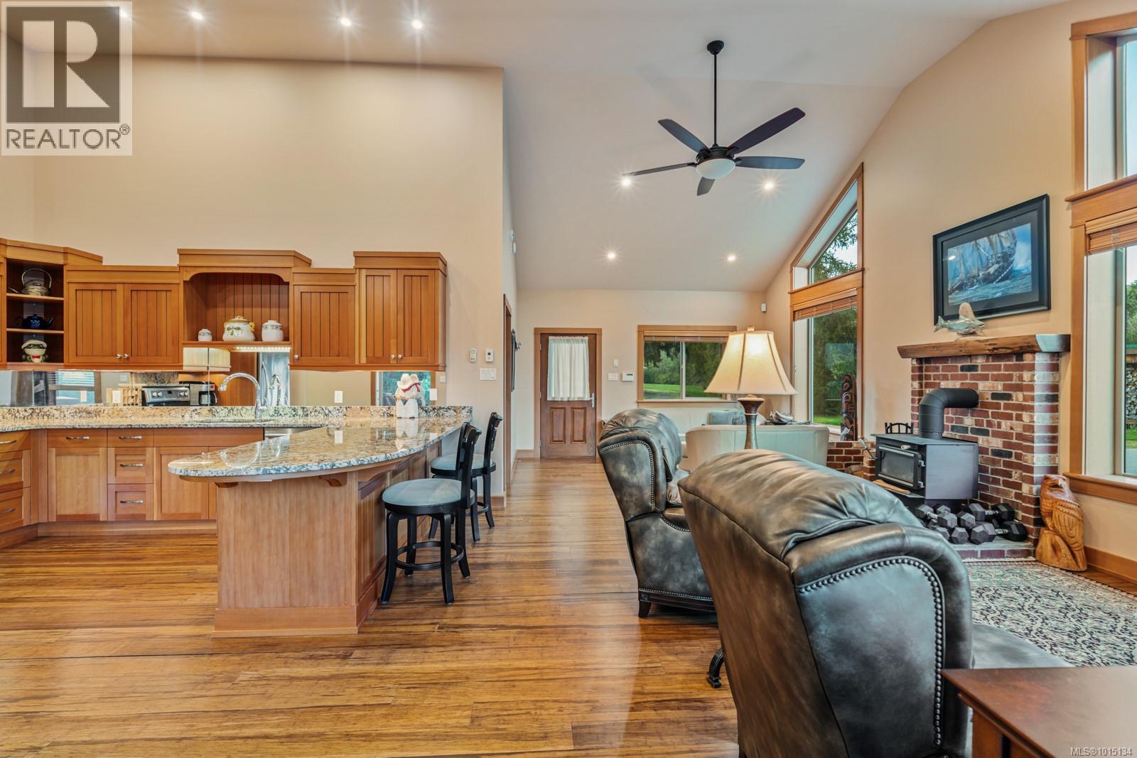  5583 Medberry Close, Sooke
