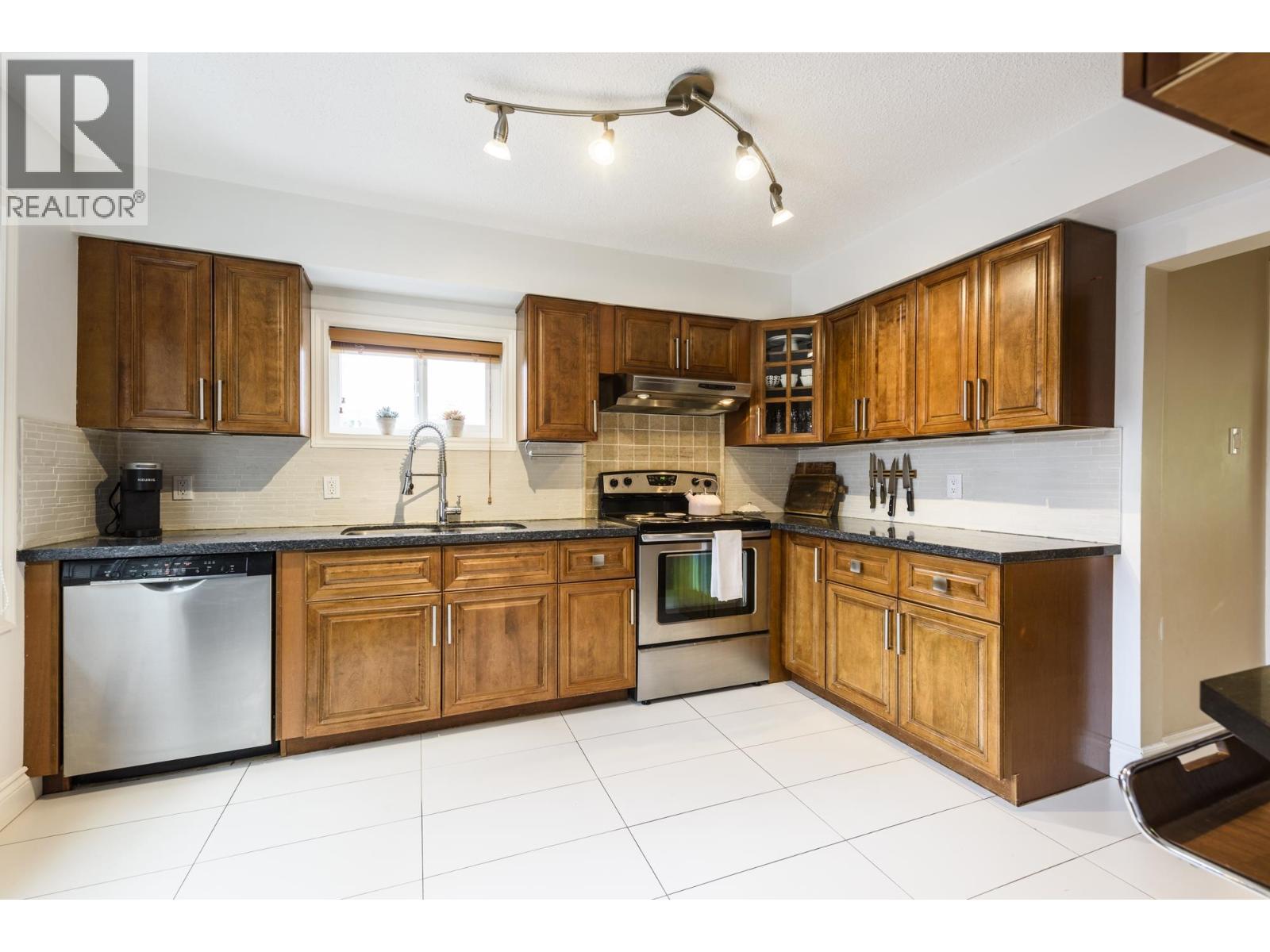 3528 FRANKLIN STREET, Vancouver
