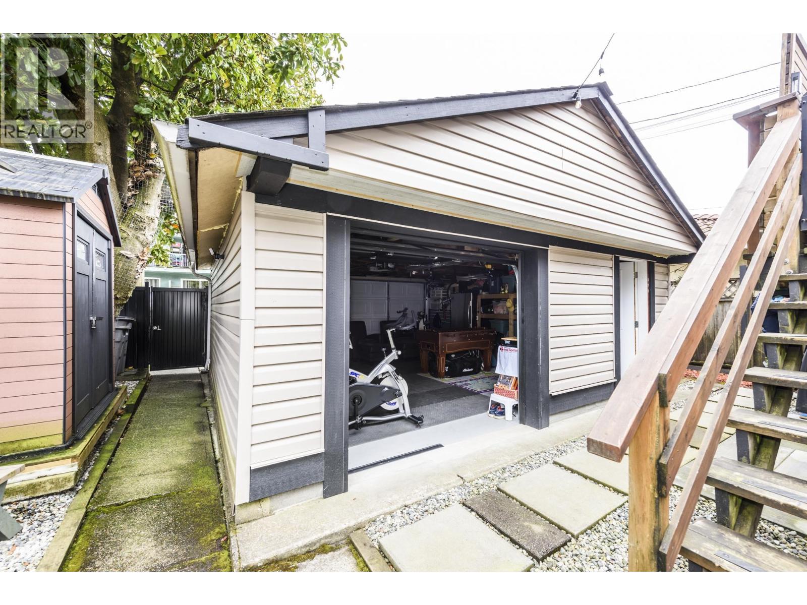 3528 FRANKLIN STREET, Vancouver
