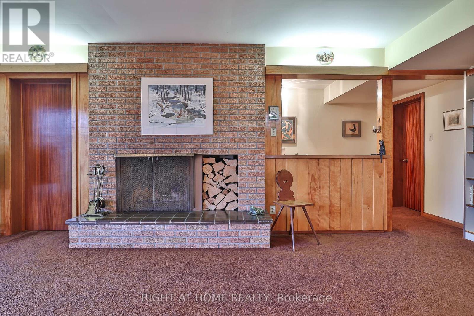 59 HILL CRESCENT - 42
