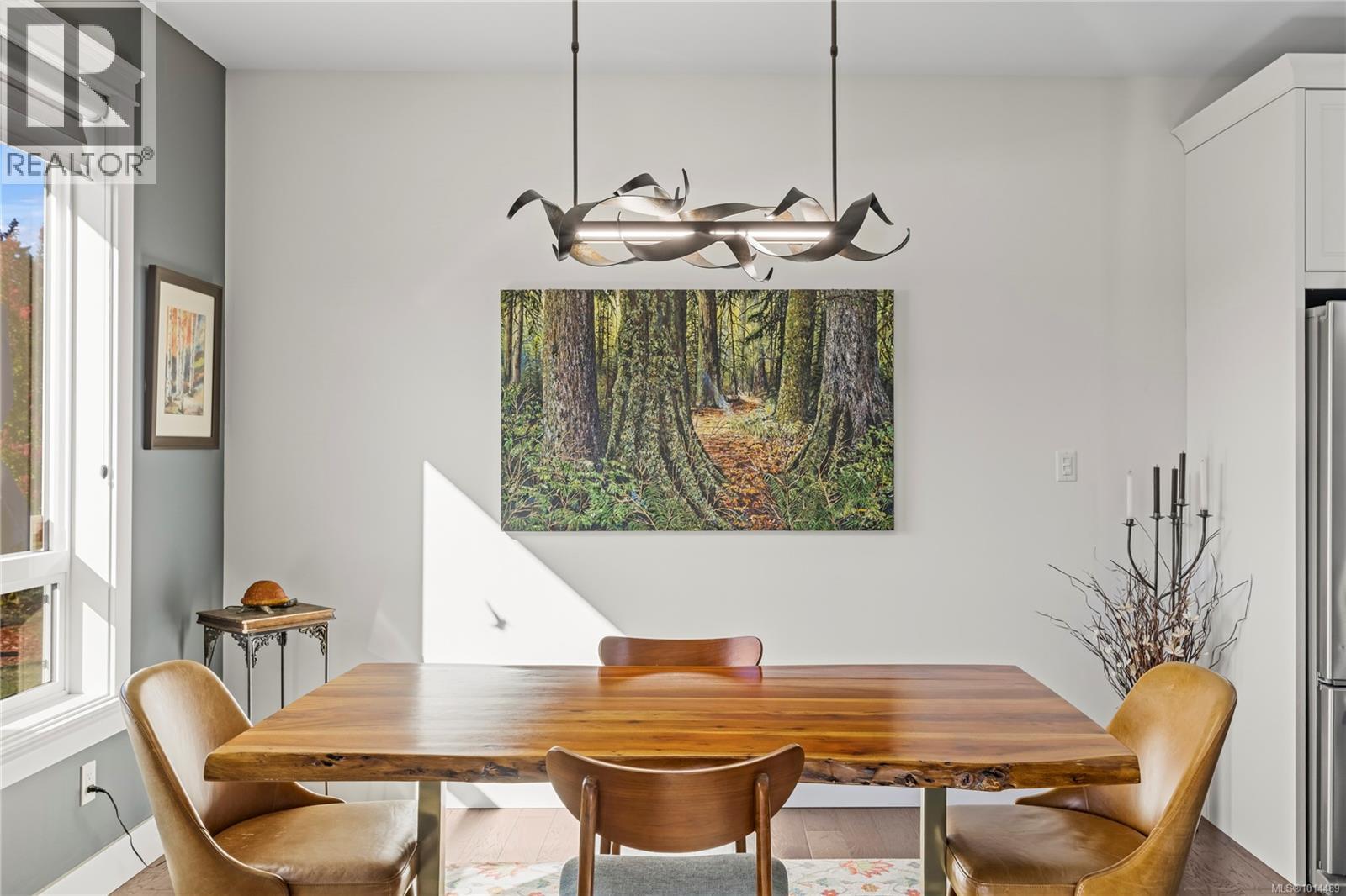 527 Ridgefield Dr, Parksville