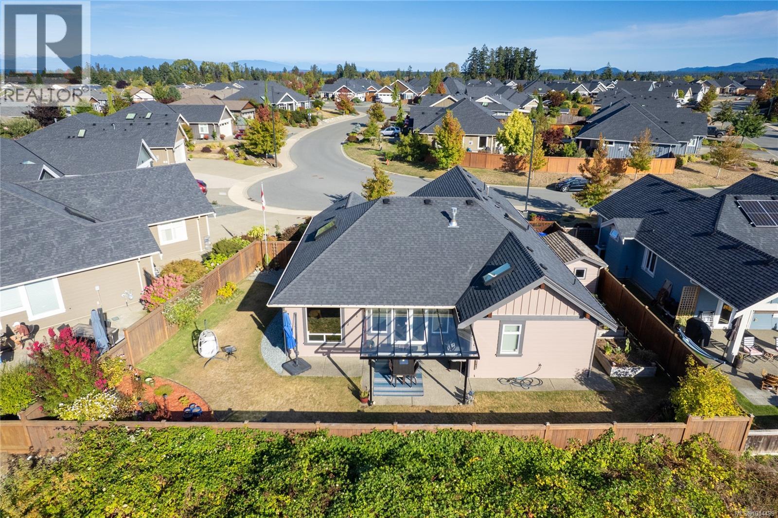 527 Ridgefield Dr, Parksville