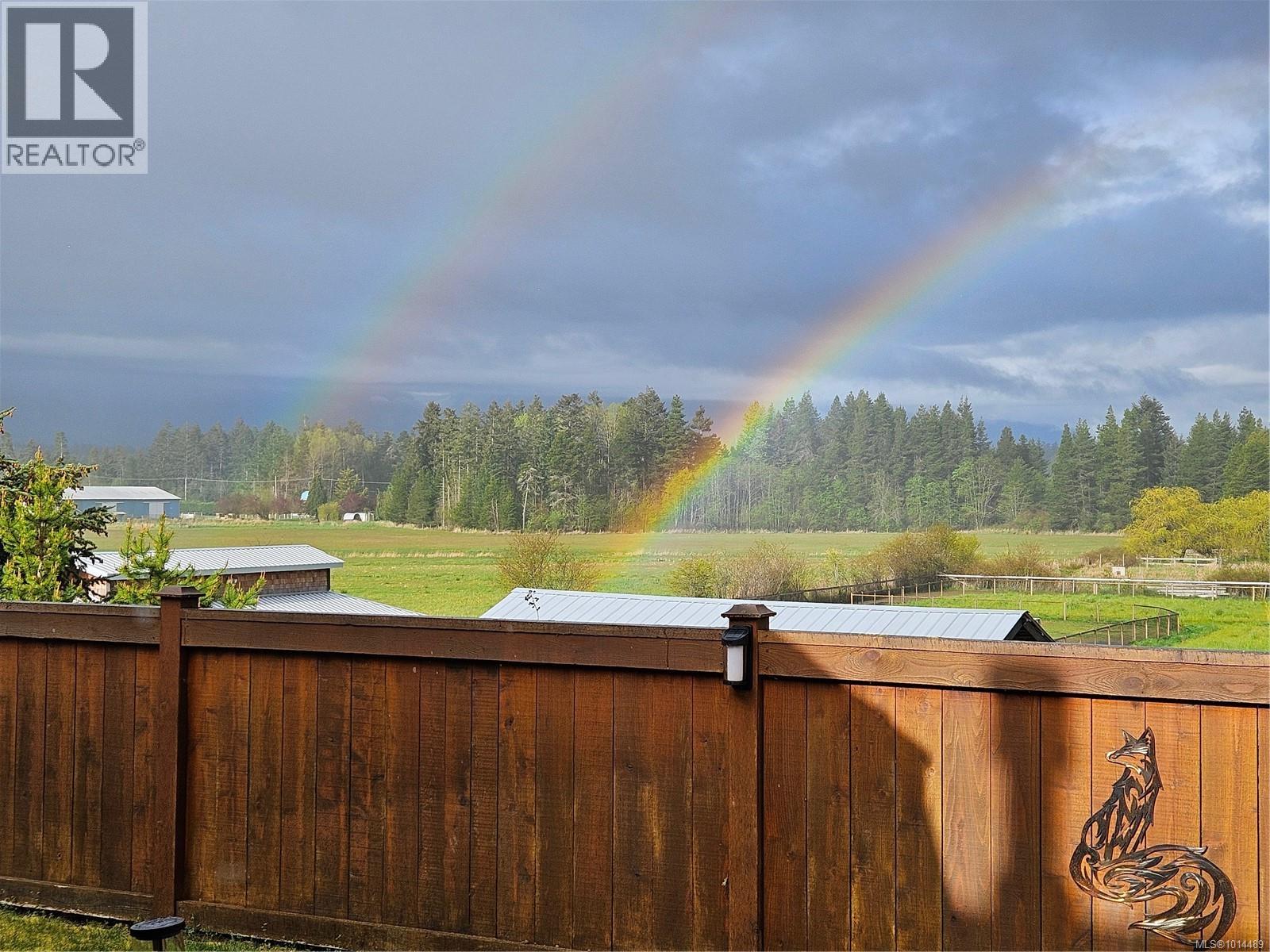 527 Ridgefield Dr, Parksville