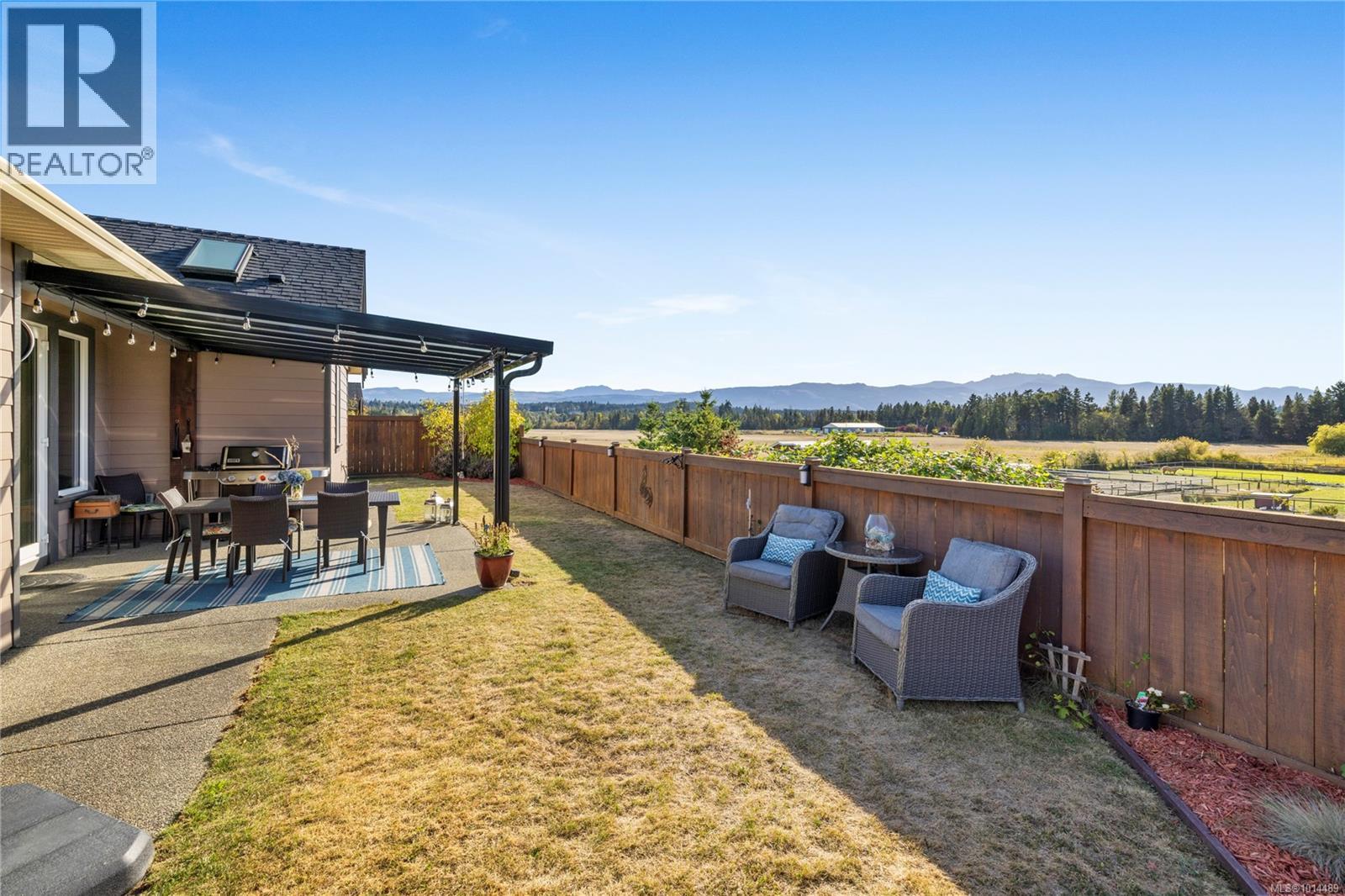 527 Ridgefield Dr, Parksville