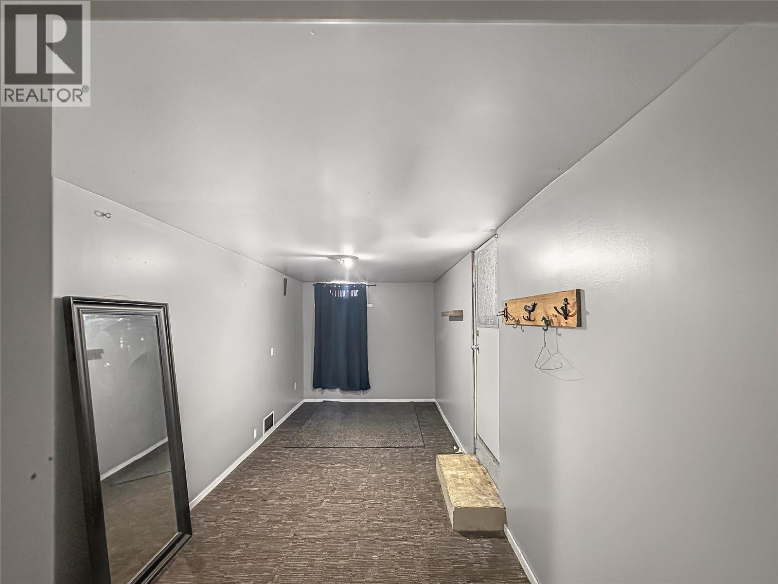 569 Auburn Crescent, Princeton