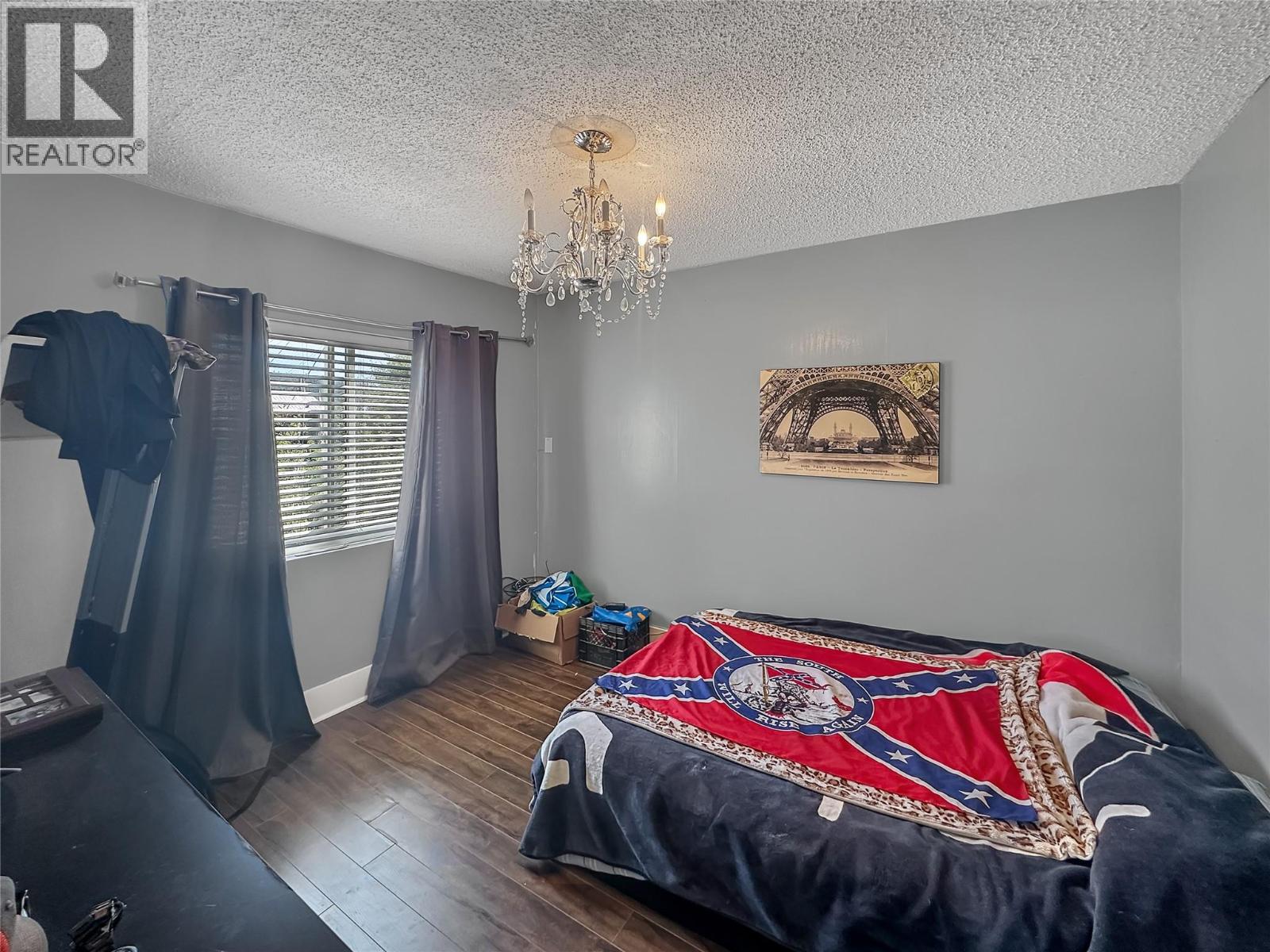 569 Auburn Crescent, Princeton