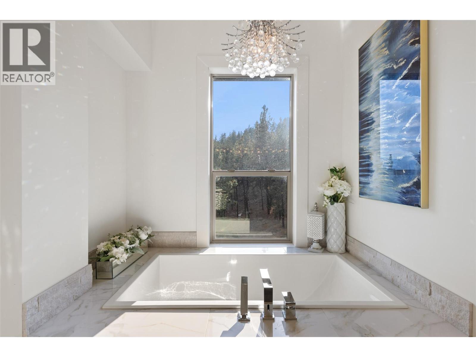  1955 Bayview Court, West Kelowna