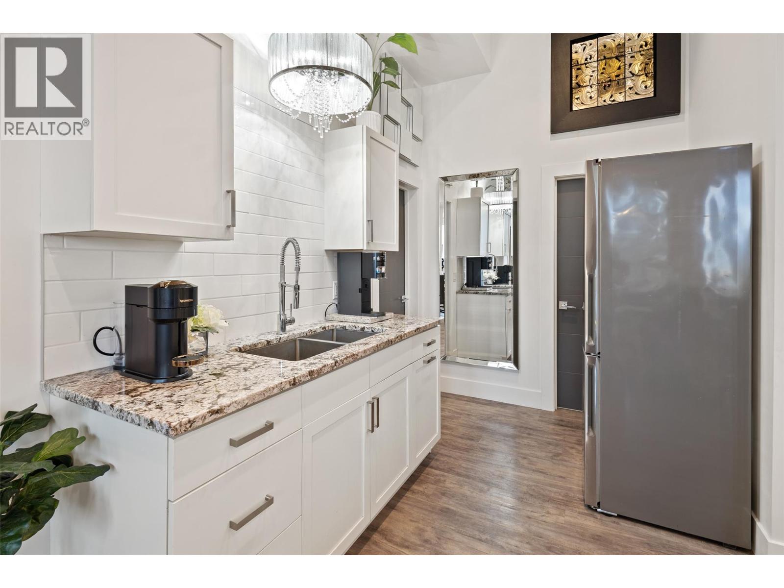  1955 Bayview Court, West Kelowna