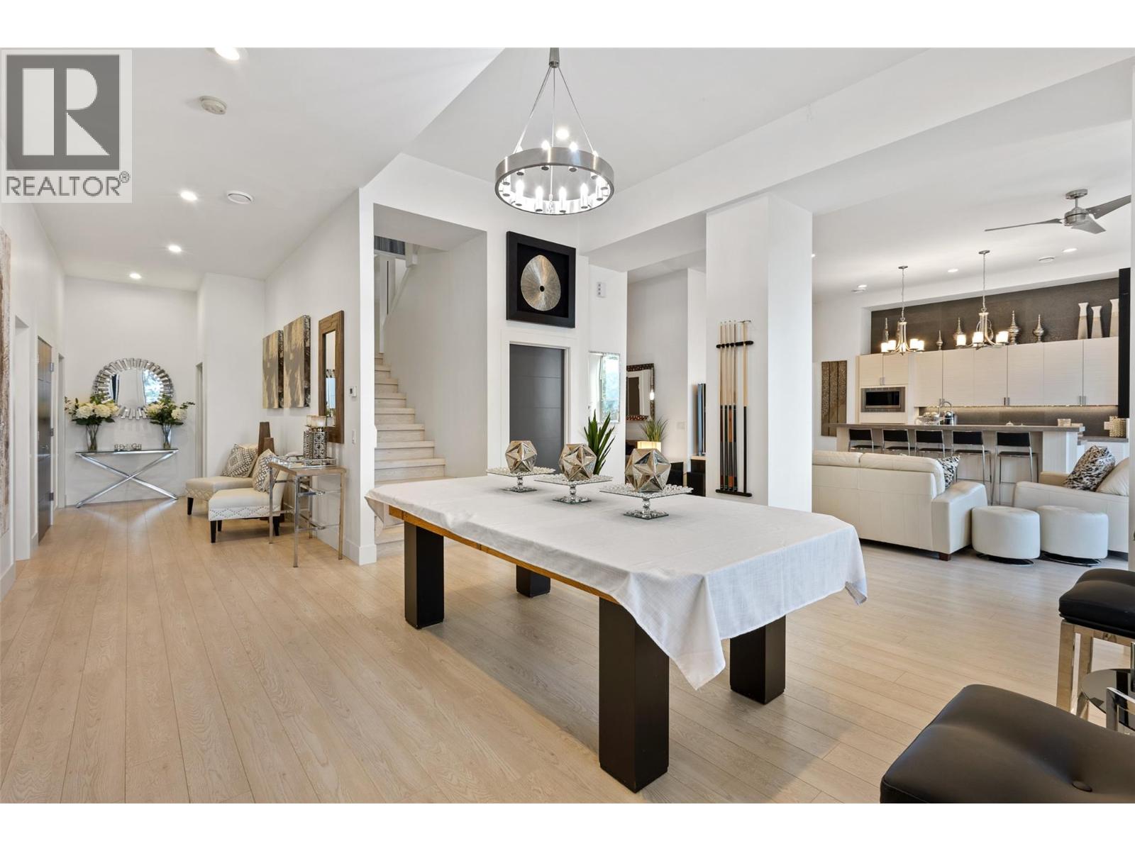  1955 Bayview Court, West Kelowna