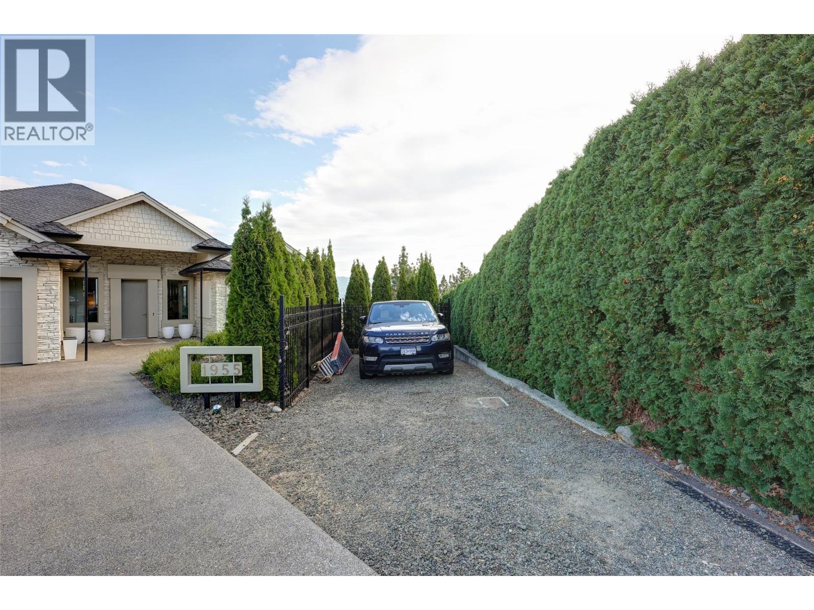  1955 Bayview Court, West Kelowna
