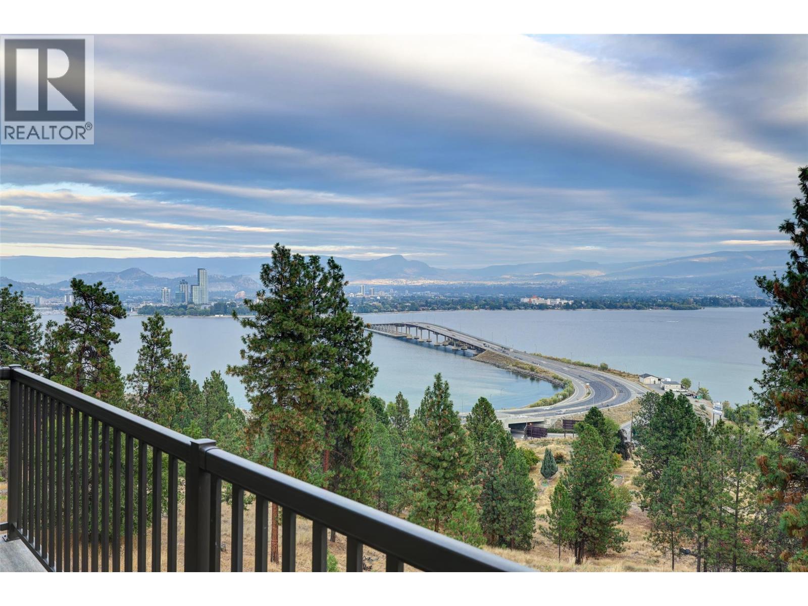  1955 Bayview Court, West Kelowna
