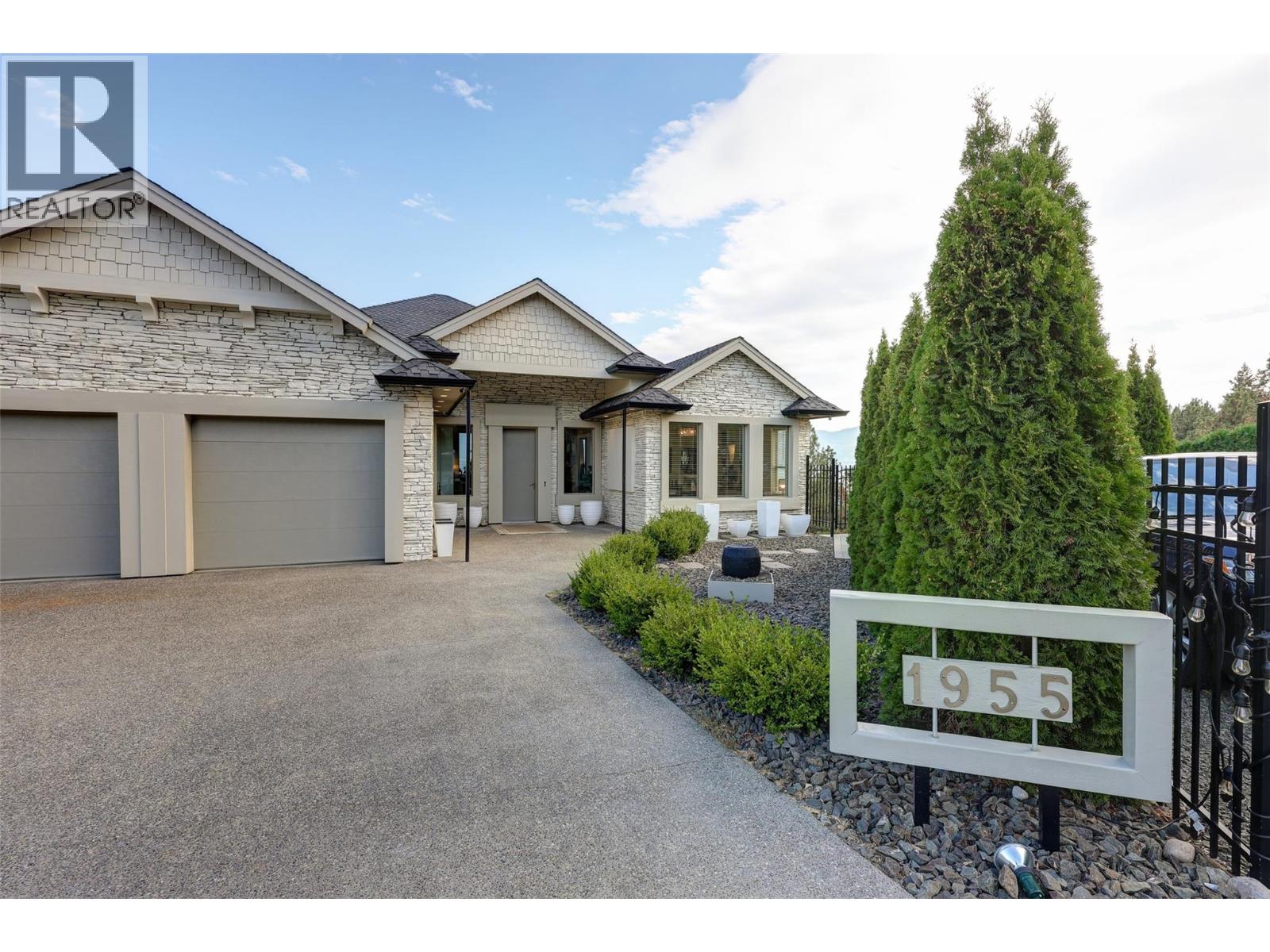  1955 Bayview Court, West Kelowna