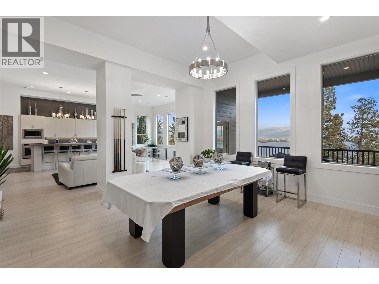  1955 Bayview Court, West Kelowna