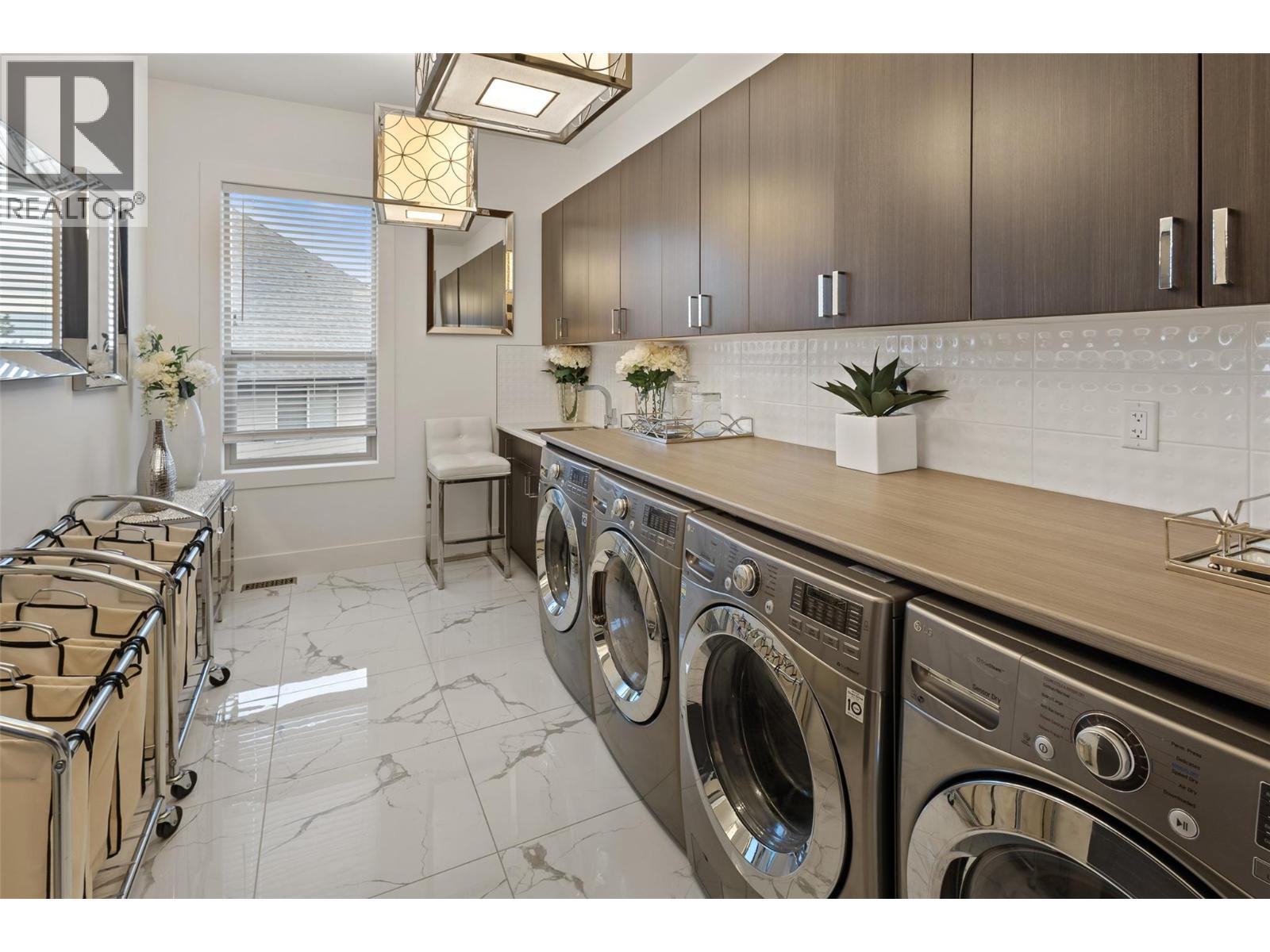  1955 Bayview Court, West Kelowna