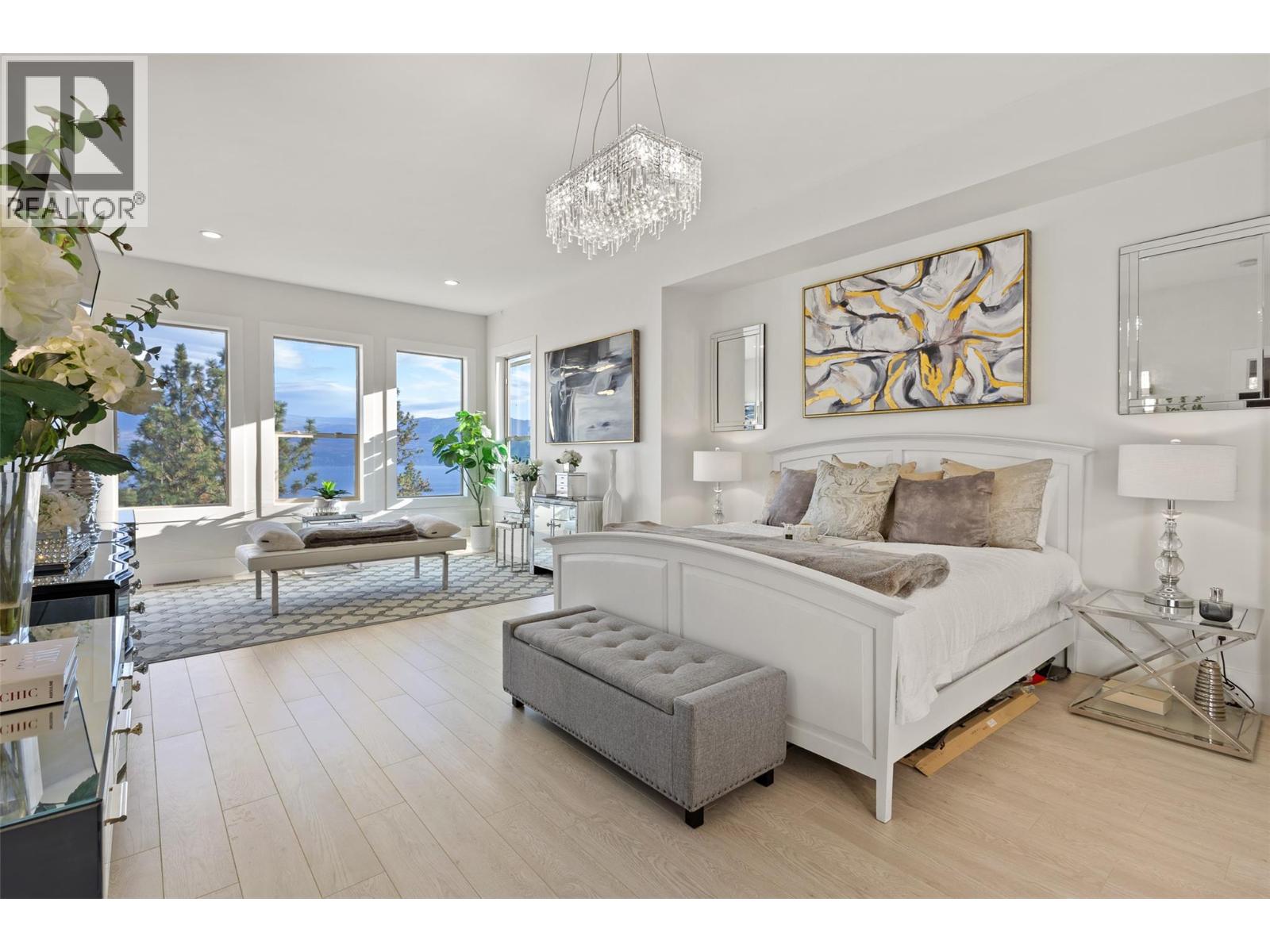  1955 Bayview Court, West Kelowna