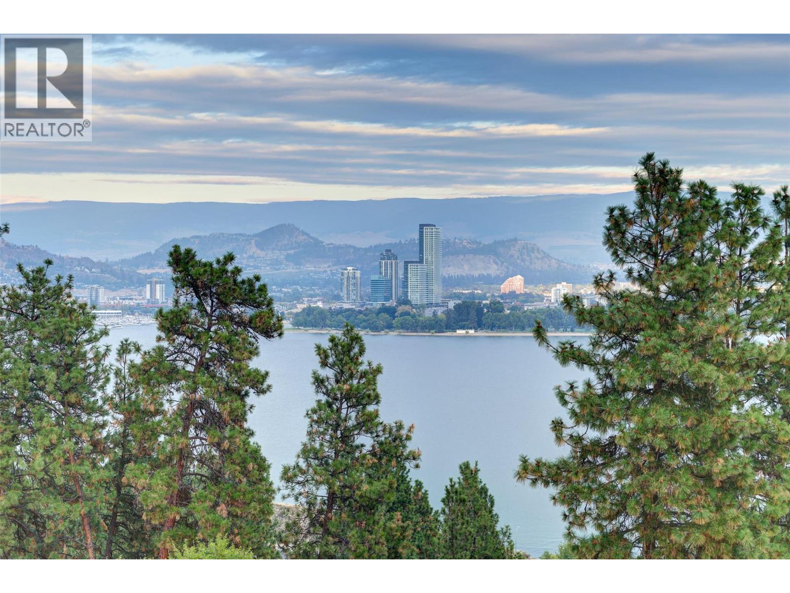  1955 Bayview Court, West Kelowna
