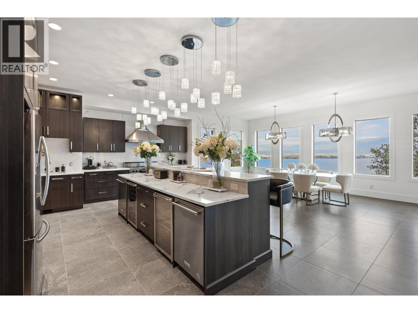  1955 Bayview Court, West Kelowna
