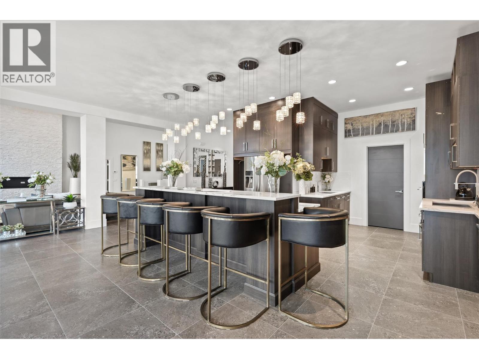  1955 Bayview Court, West Kelowna